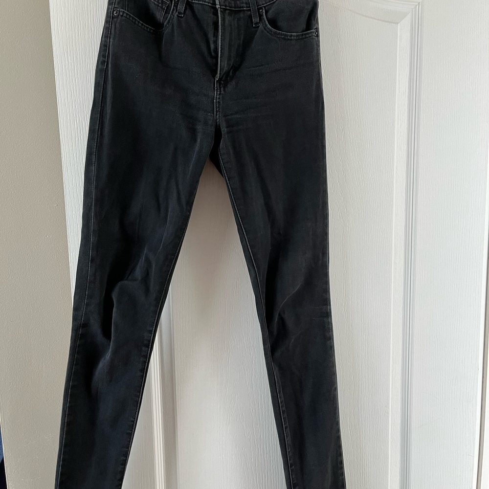 Women's Black Skinny Jeans